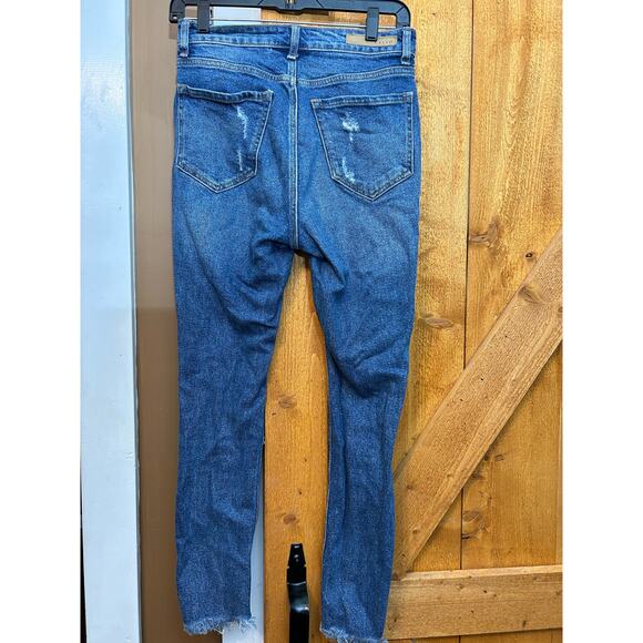 Women's Junior Size 3 Cello Distressed GUC Busted Knee Skinny - Picture 2 of 8